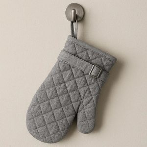 Adjustable Strap Kitchen Oven Mitt with Hook